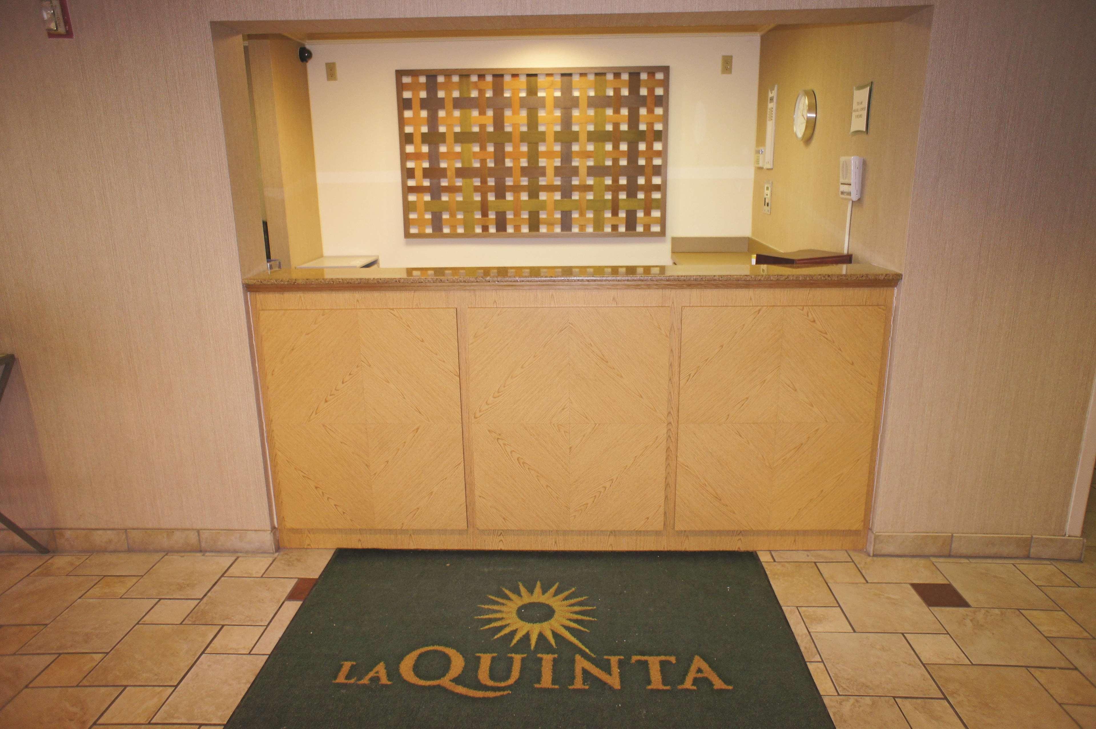 La Quinta By Wyndham Plattsburgh Hotell Exteriör bild