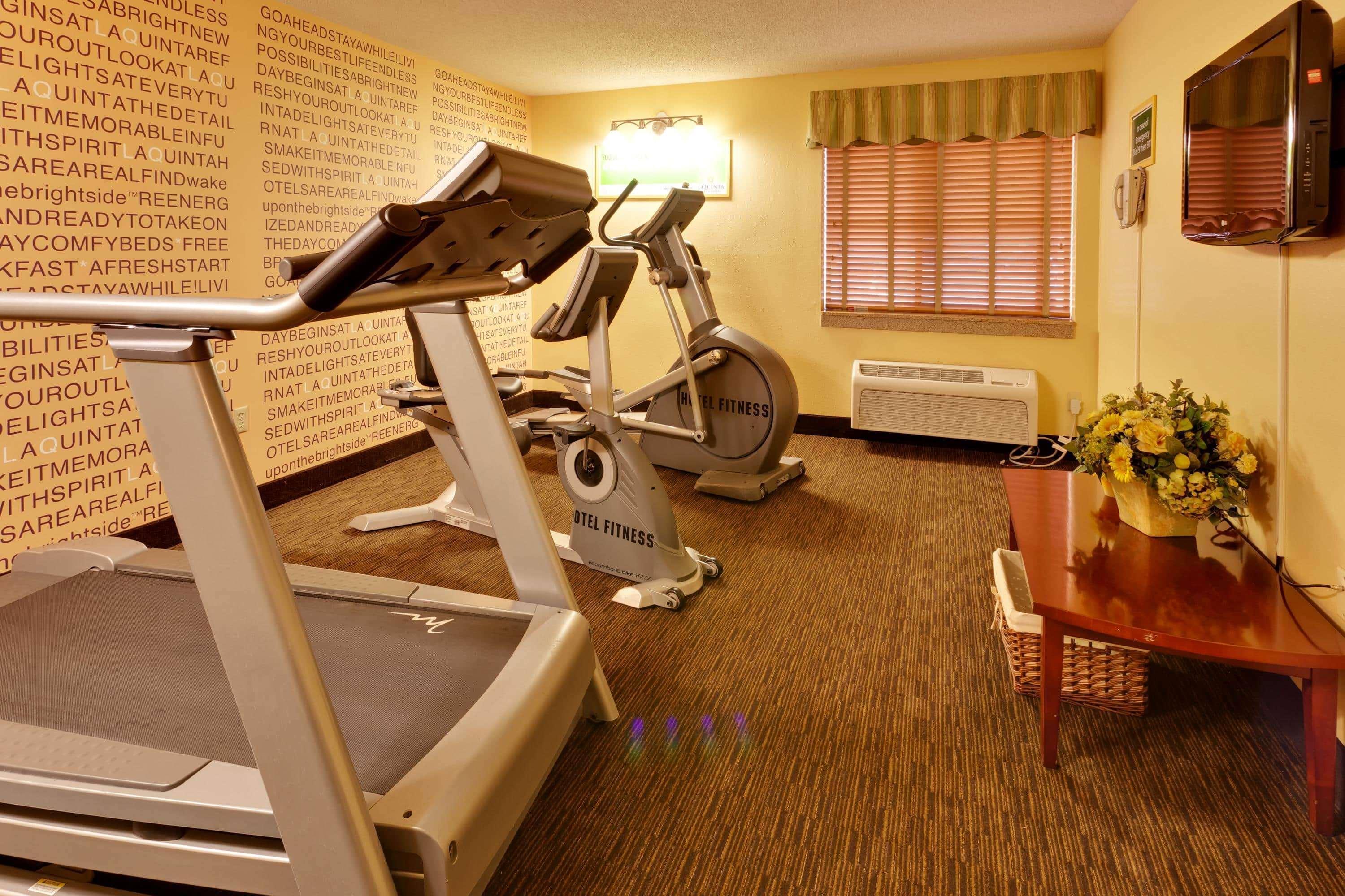 La Quinta By Wyndham Plattsburgh Hotell Exteriör bild